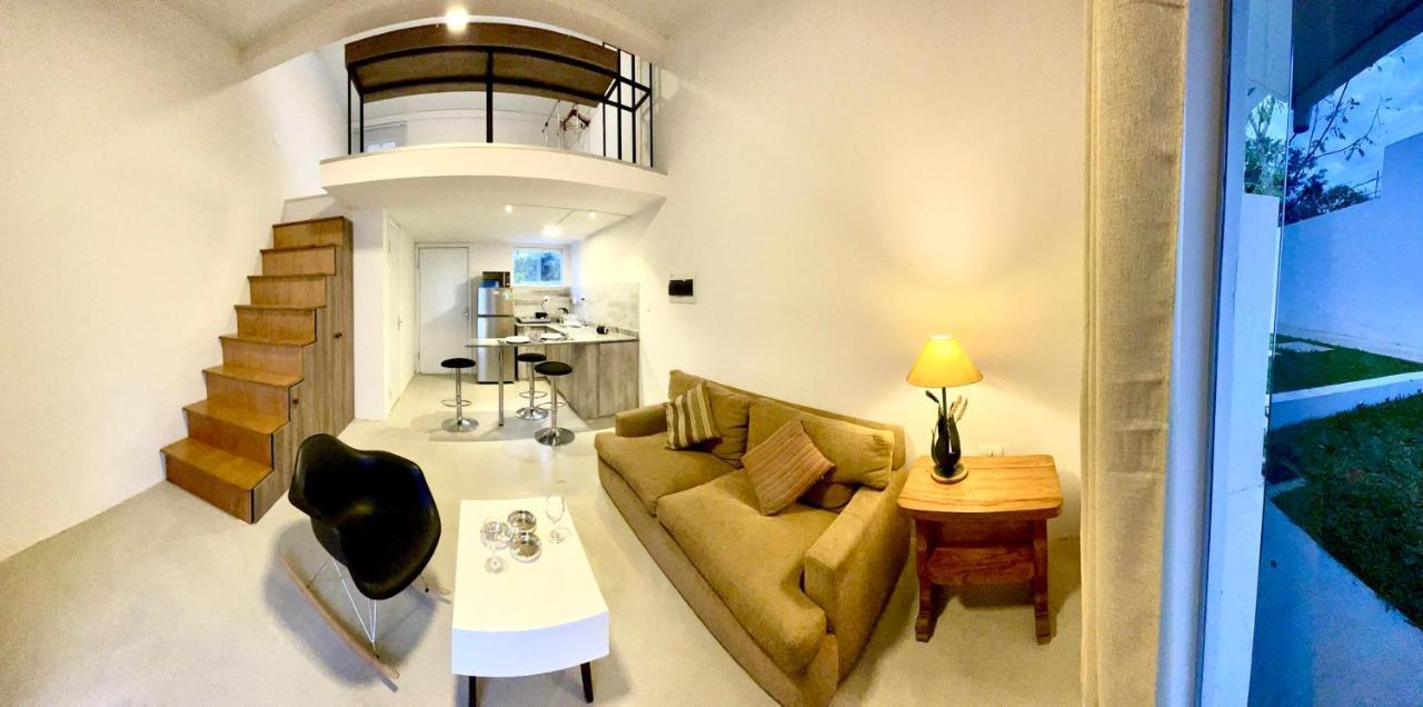 Tiny Houses En Asuncion. Zona Aeropuerto-Rakiura Luque Exterior photo
